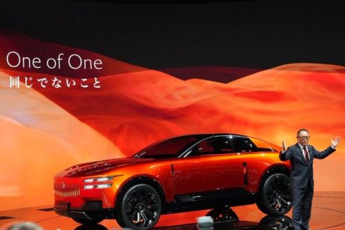 Century 'Keluar' dari Toyota, Jadi Merek Lebih Mewah di Atas Lexus Century 'Keluar' dari Toyota, Jadi Merek Lebih Mewah di Atas Lexus