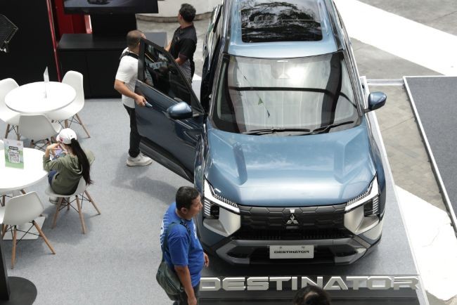 Mitsubishi Destinator