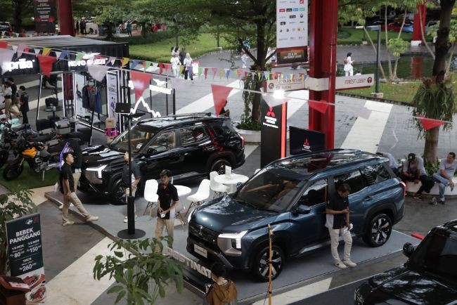 Mitsubishi Destinator