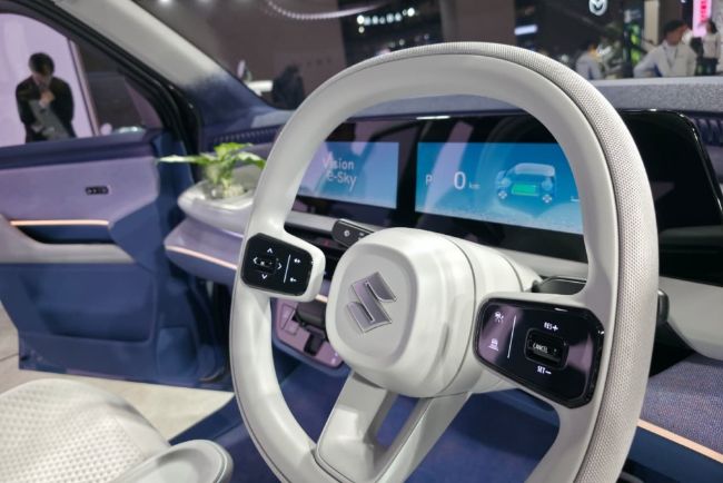 2025/10/Suzuki-Vision-e-Sky-Concept-Japan-Mobility-Show-2025-7.jpeg