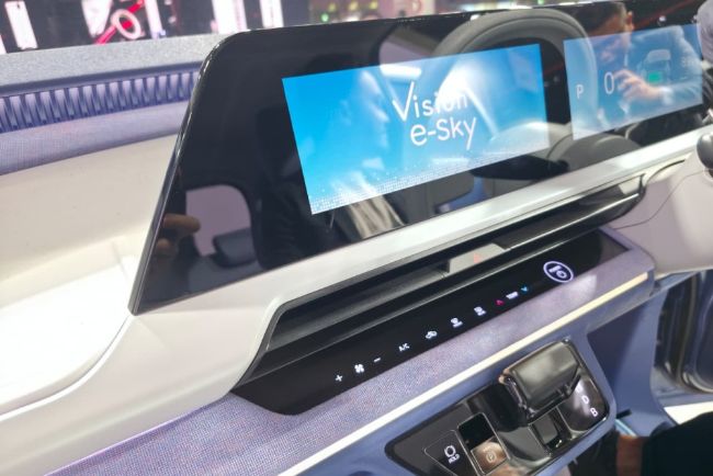 2025/10/Suzuki-Vision-e-Sky-Concept-Japan-Mobility-Show-2025-8.jpeg