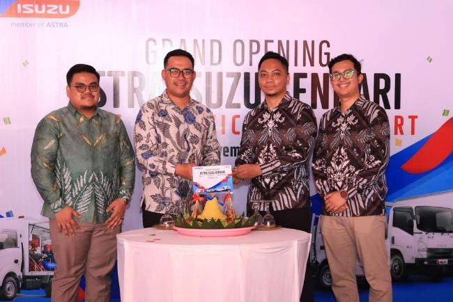 Opening Dealer Astra Isuzu Kendari