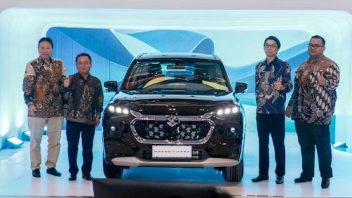 GJAW 2025: Suzuki Kasih Penyegaran Untuk Grand Vitara, Upgrade Fitur dna Kenyamanan