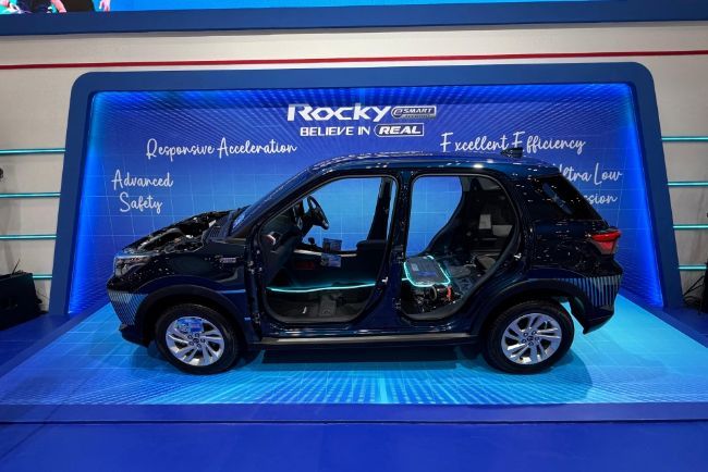 Daihatsu Rocky Hybrid