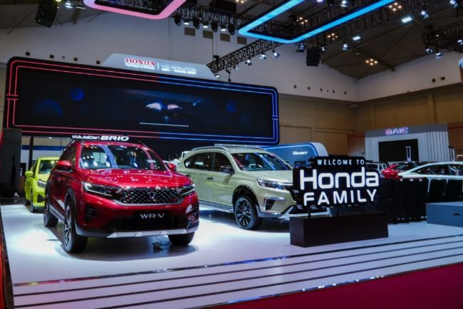 Honda Booth