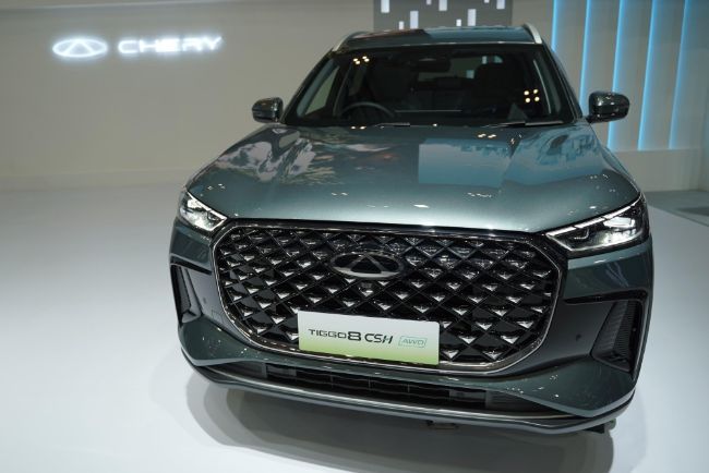 hery Tiggo 8 CSH AWD