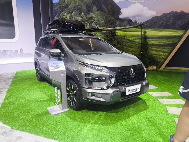 Mitsubishi Adventure Concept