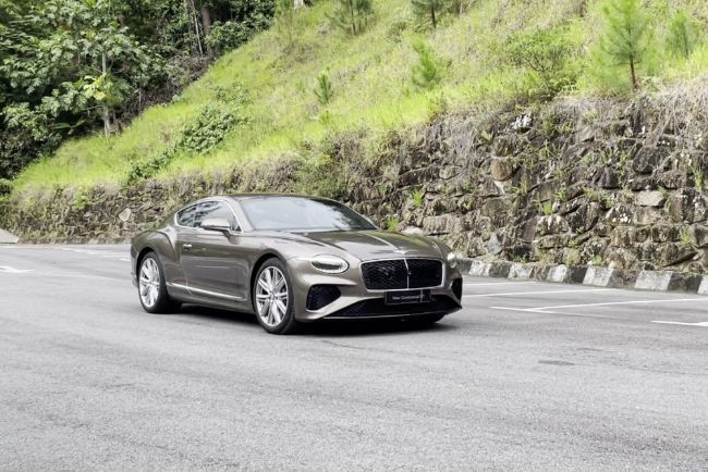 2025/12/Test-Drive-Bentley-Continental-GT-PHEV-2025-11.jpg