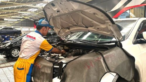 Honda Beri Diskon Servis 20 Persen untuk Mobil Korban Banjir di Sumatera
