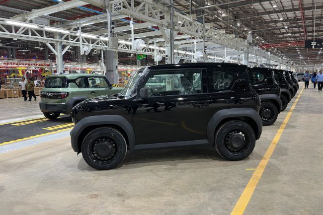 VinFast VF3 line-up production