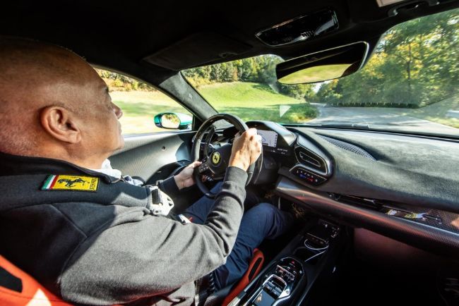 2025/12/Test-Drive-Ferrari-296-Speciale-3.jpg