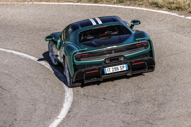 2025/12/Test-Drive-Ferrari-296-Speciale-6.jpg