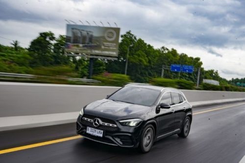 Test Drive Mercedes-Benz NGCC: Kelincahan dan Utilitas GLA 200 &amp; GLB 200 (Part 2)