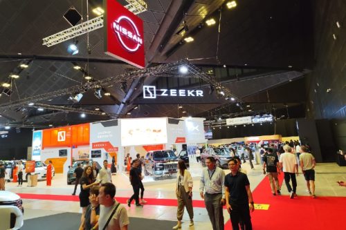 Tren Elektrifikasi Dominasi Singapore Motorshow 2026, Eurokars Kenalkan Hongqi