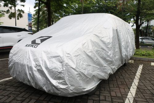 Pentingnya Melindungi Cat Mobil, Cek Manfaat Pakai Cover Mobil Outdoor