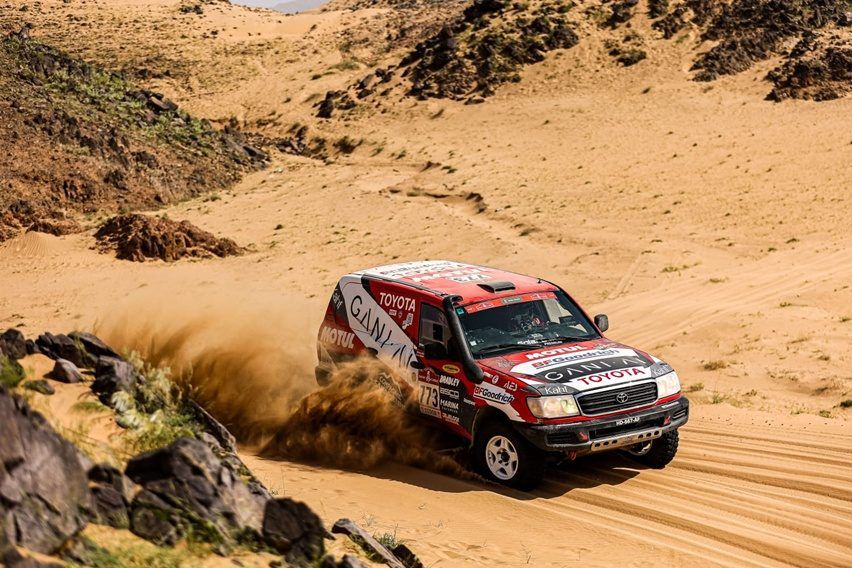 Julian Johan Sukses Finis Dakar Rally 2026, 8.000 KM Hadapi Jalur Ekstrem