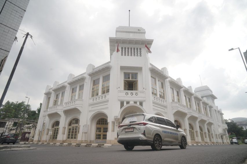 Toyota Veloz HEV Lintas Nusa