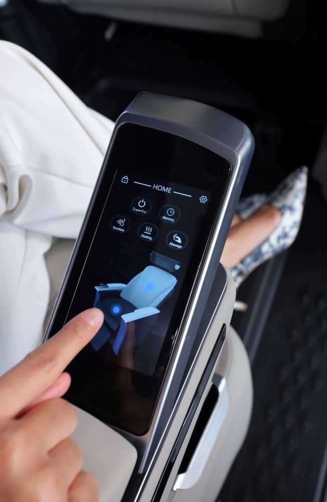 Volkswagen ID. Buzz Bozz White Signature