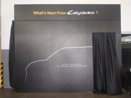 Misteri di Balik Kotak Hitam: Lepas Siapkan Debut Global SUV EV di IIMS 2026