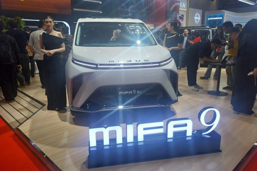 Maxus Mifa 9