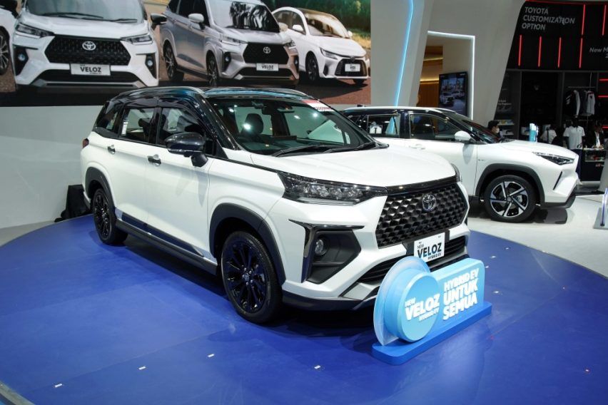 Toyota Veloz HEV