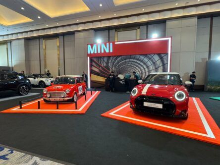MINI Luncurkan 1965 Victory Edition, Hanya 16 Unit di Indonesia