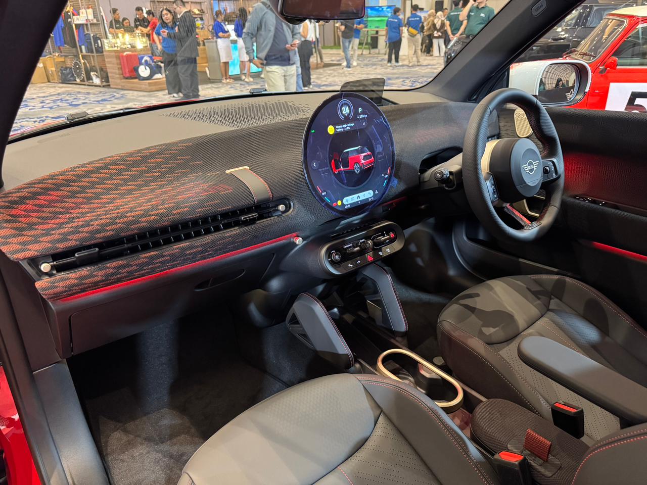 Interior MINI 1965 Victory Edition. 