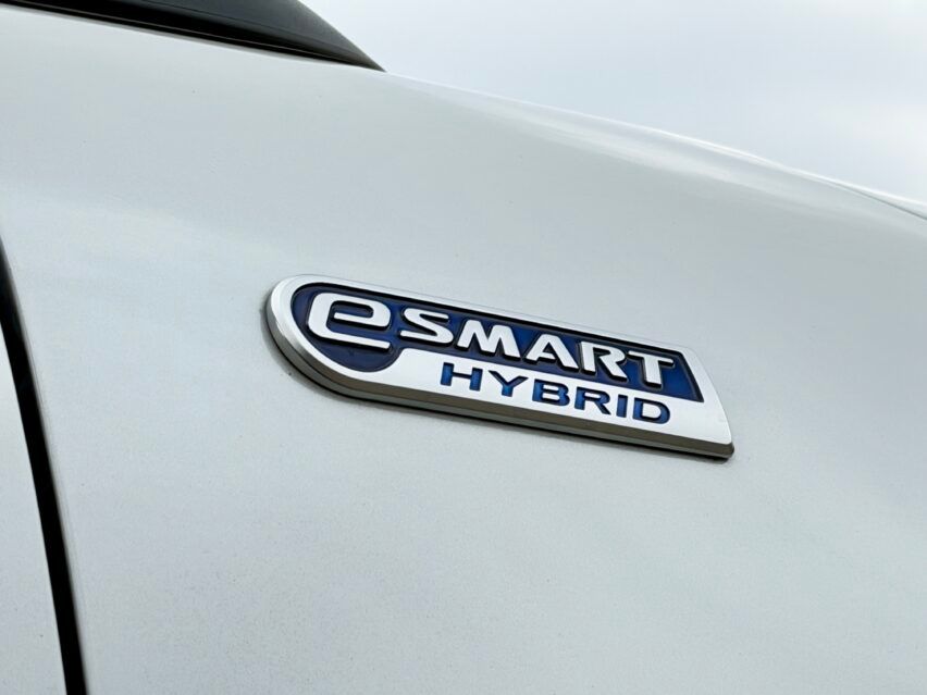 Daihatsu Rocky e-Smart Hybrid.
