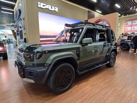 Berkunjung Ke Wuhu,  Bertemu  iCAR V27 Custom Adventure Setir Kanan 