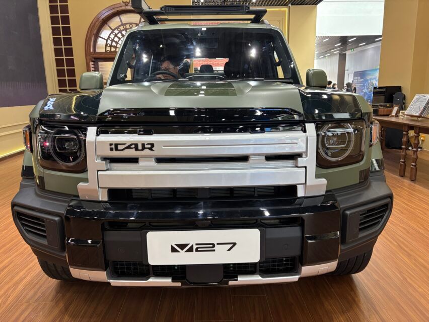 Eksterior depan iCAR V27 Adventure Edition Modification. 