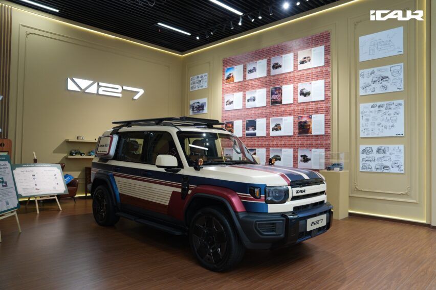 iCAR V27 kustom safari ala gurun pasir di Wuhu, Cina. 