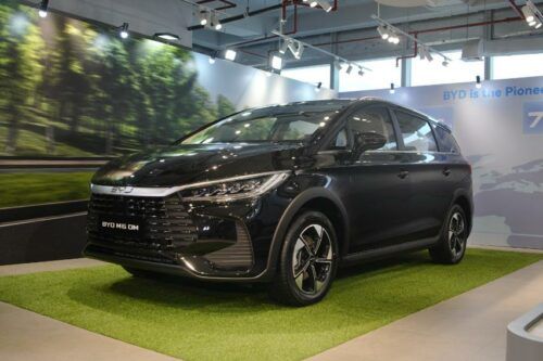 BYD M6 DM Diperkenalkan, Crossover MPV Plug-in Hybrid dengan Klaim Efisiensi Mencapai 65 Km/Liter