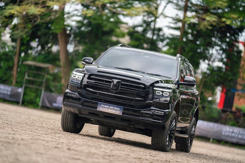 GWM Tank 500 4x4 Diesel Black Warrior