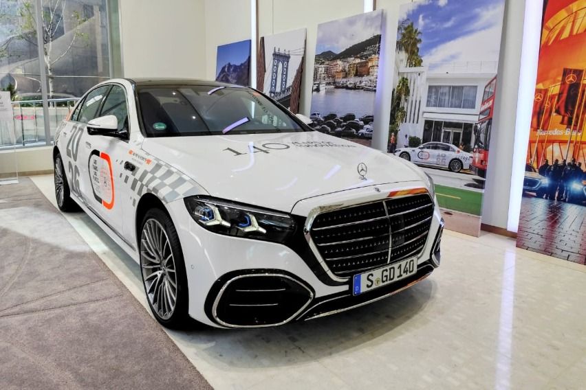 Anniversary Mercedes-Benz ke-140 Tahun. 140 Years. 140 Places. 