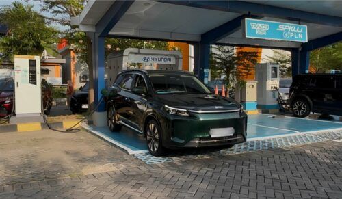 DFSK E5 Plus Siap Ramaikan Segmen SUV PHEV