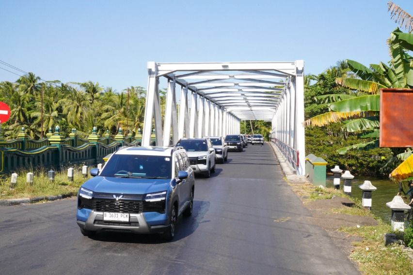 Wuling Eksion PHEV media drive