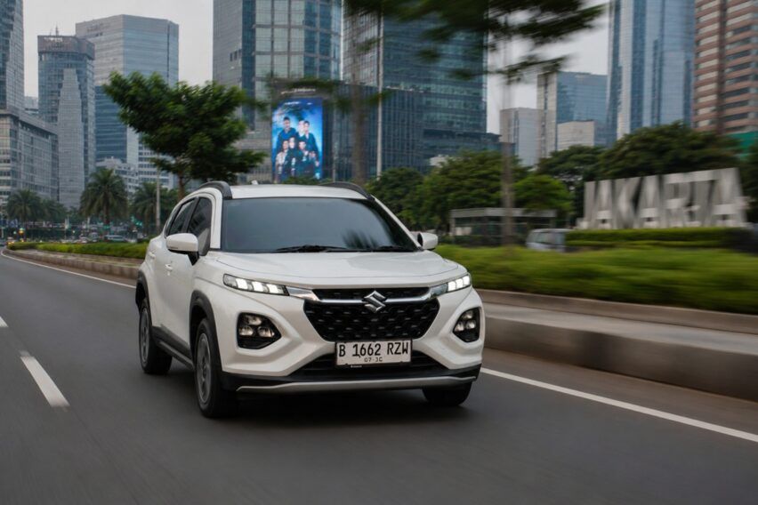 2026/06/Suzuki-Fronx-GL-AT-3.jpg