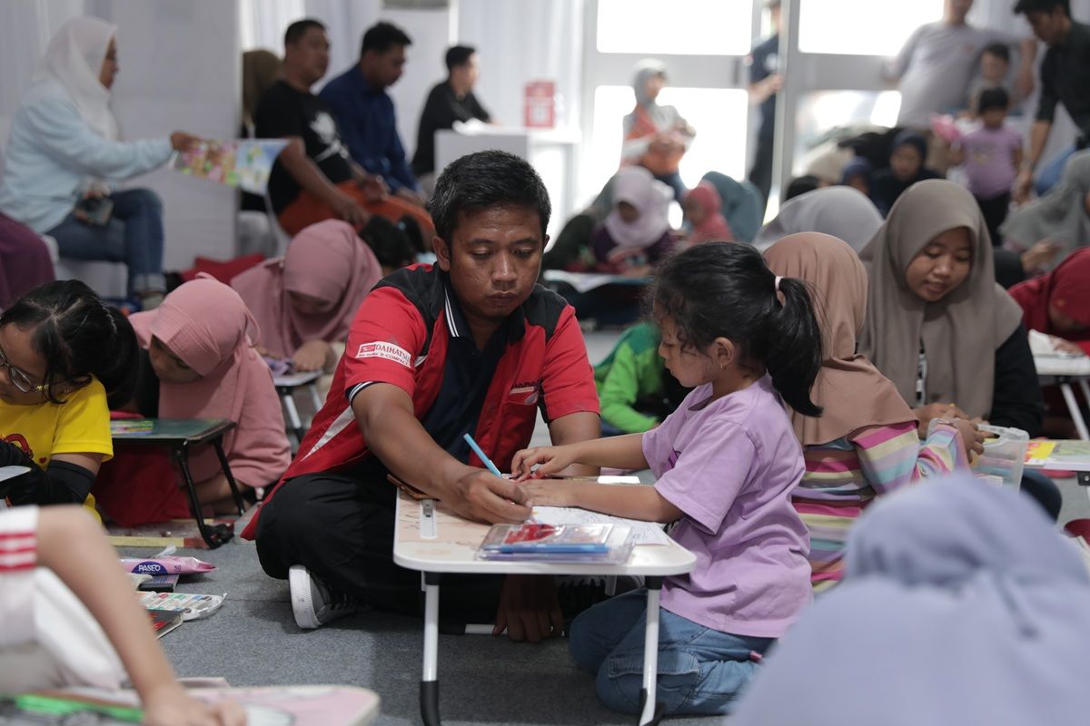 Lomba mewarnai di Daihatsu Kumpul Sahabat Depok 2026