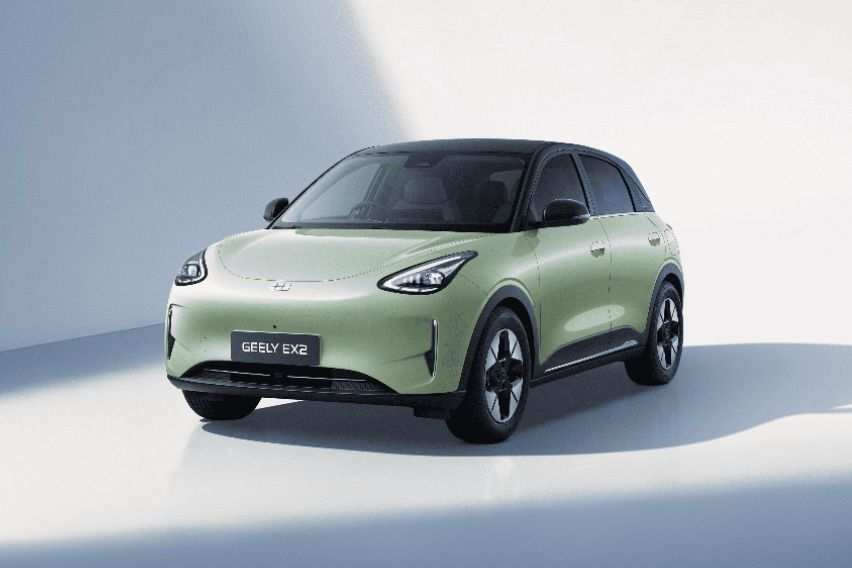 Geely EX2 Aether Green. 