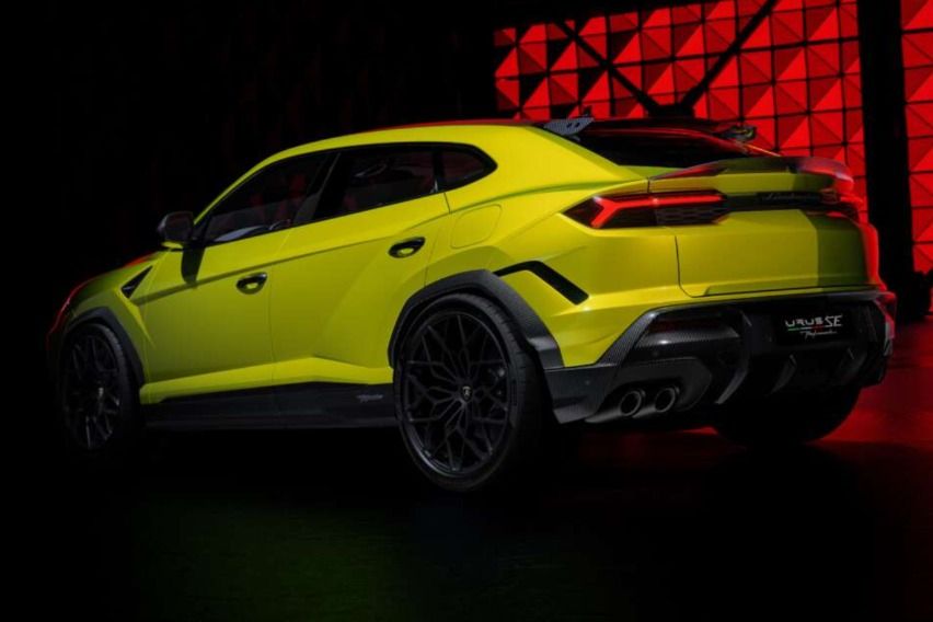 Lamborghini Urus SE Performante