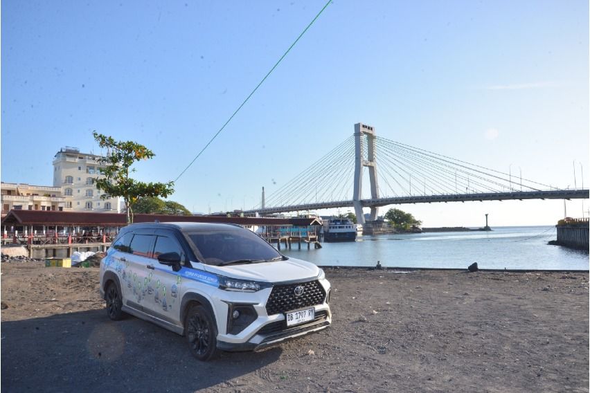 Veloz Hybrid EV Lintas Nusa 2. 
