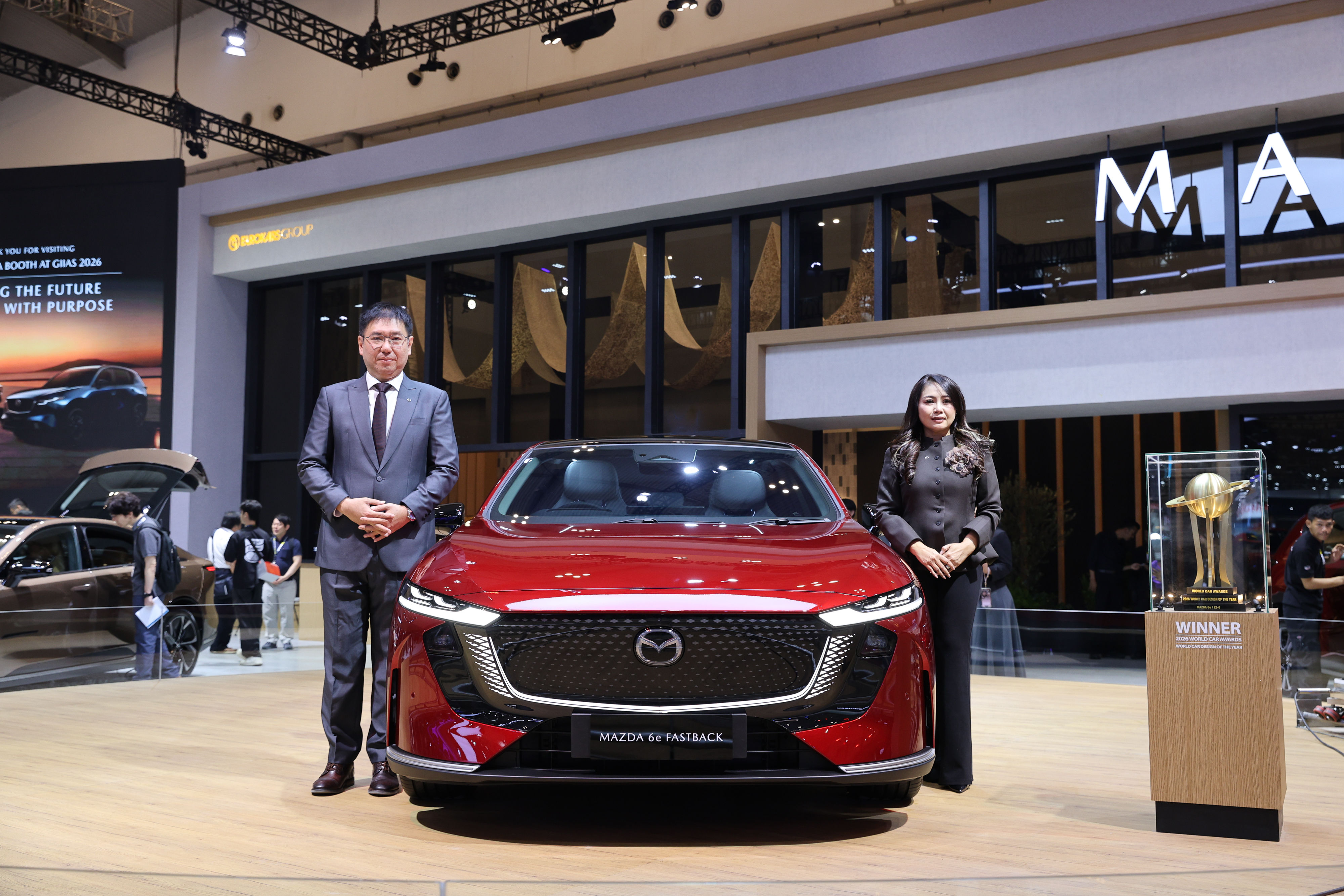 Peluncuran Mazda 6e Fastback di GIIAS 2026.