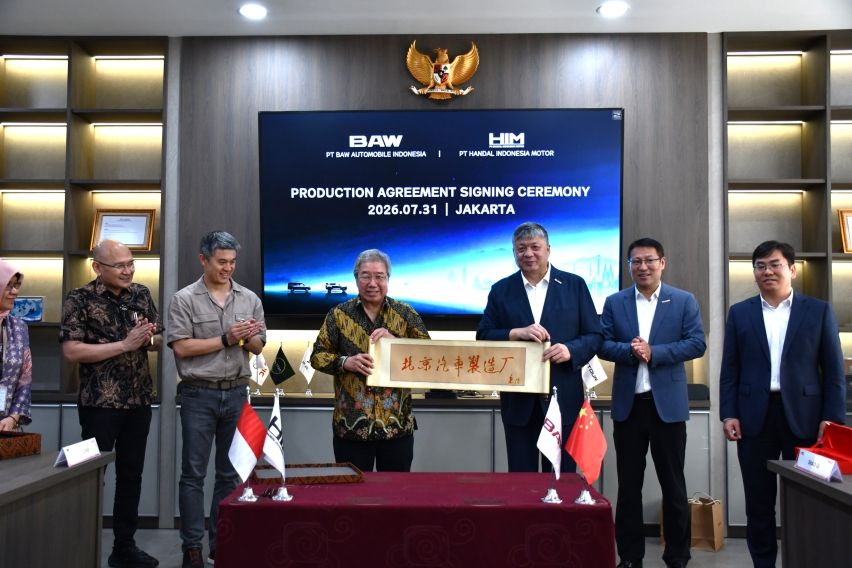 Penandatanganan kerjasama PT BAW Indonesia dengan PT Handal. 