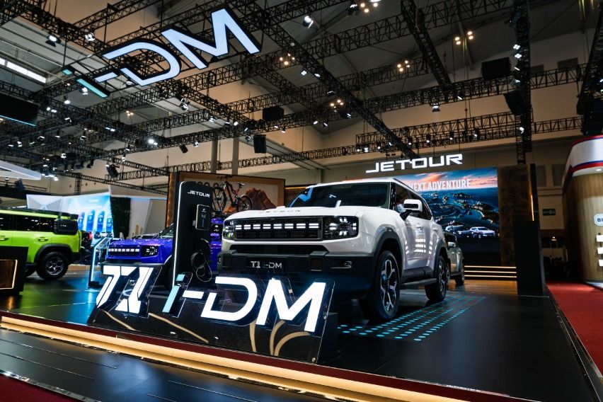 Jetour T1 i-DM di GIIAS 2026.