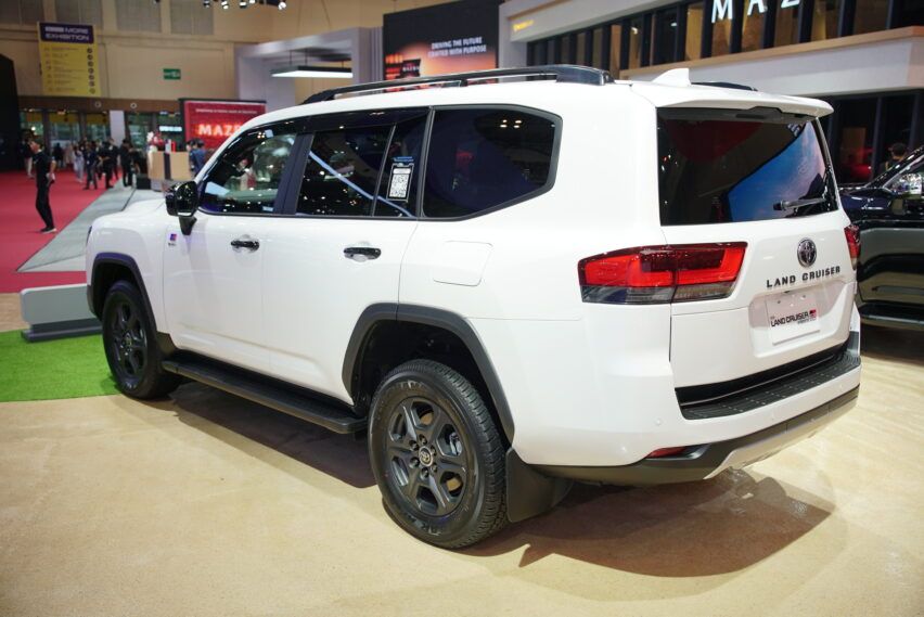 Land Cruiser 300 HEV