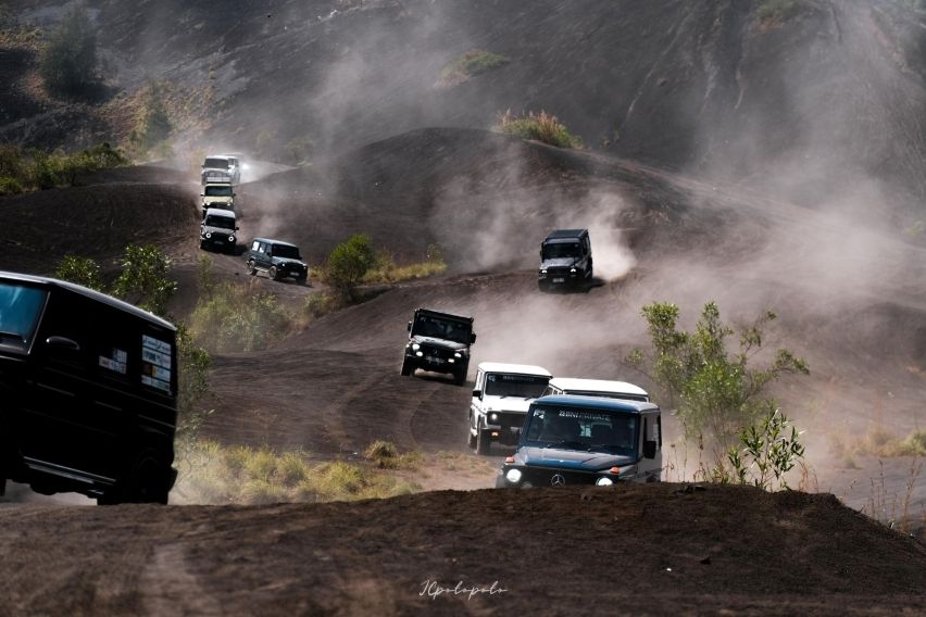 Mercedes Jip Indonesia Royal Heritage 2 (1)