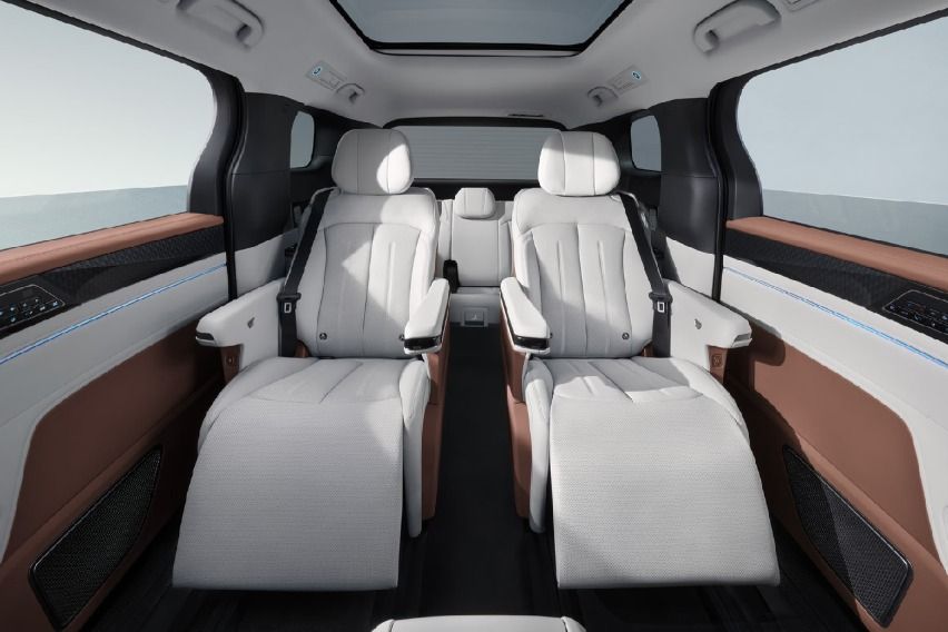Interior BYD M9