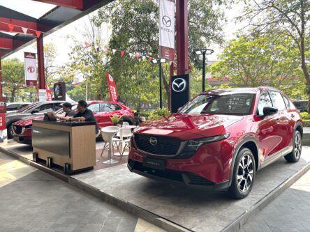 Mazda CX-30 CKD dan All-New Mazda CX-5 Unjuk Gigi di The 8th Indonesia Autovaganza 2026