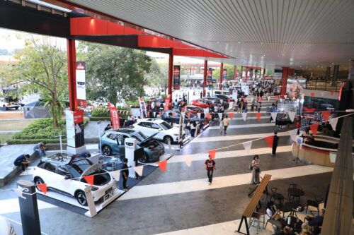 Deretan Mobil Hybrid di Indonesia Autovaganza 2026, dari MPV hingga SUV