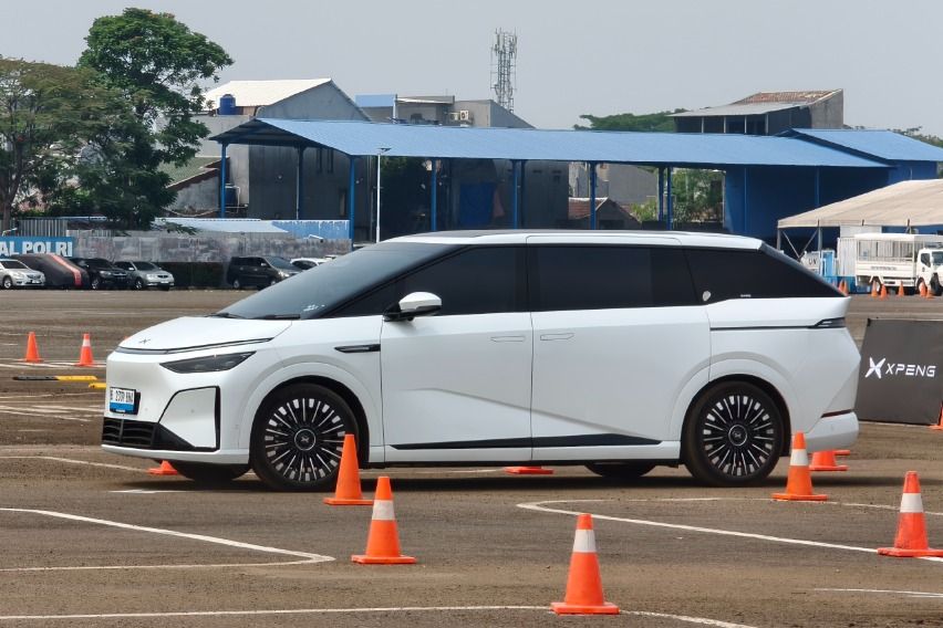 Xpeng New X9